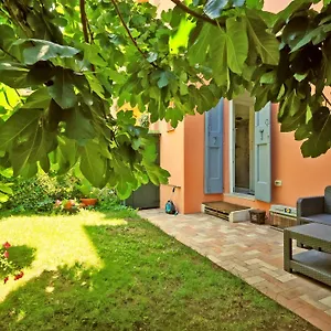  Apartment Oasis In The Centre Of Italy